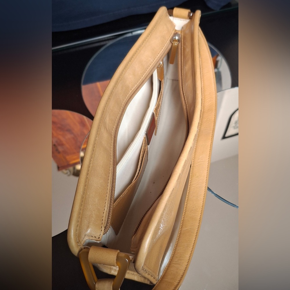 Cole Haan Tan Leather Women's Shoulder Bag Vintage - Picture 7 of 16